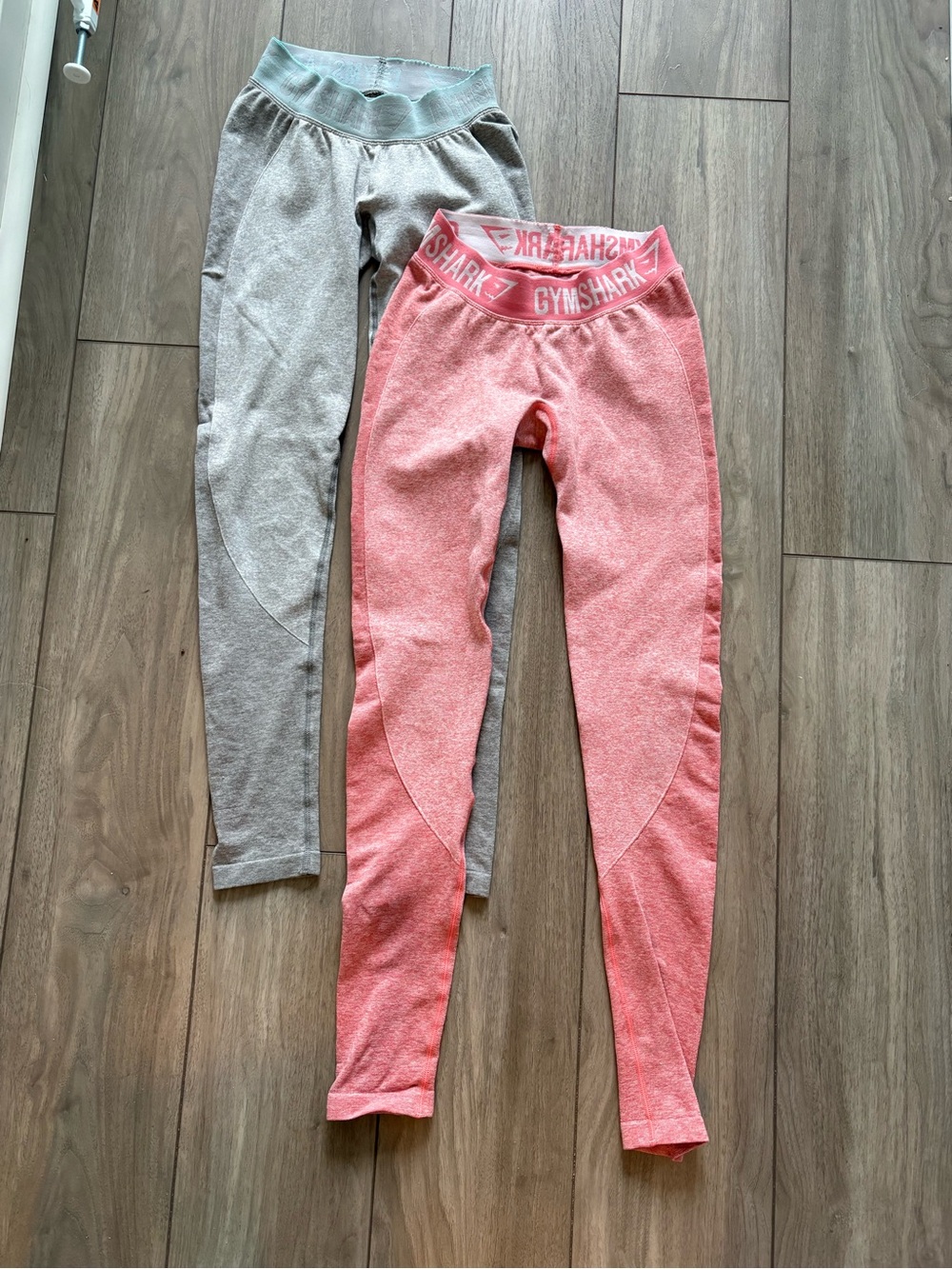 Gymshark contour Leggings pair